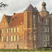 La tecnologia ridà vita a Kasteel Croy. Connettività moderna per un castello del XV secolo