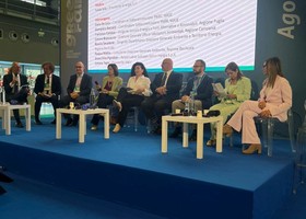 Energia, la Basilicata protagonista alla Fiera del Levante: «Transizione sostenibile e condivisa così si tutelano i territori»