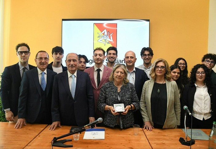 Prestito d'onore in Sicilia, dal 4 giugno domande per 10mila euro a tasso zero Prestito d'onore in Sicilia, dal 4 giugno domande per 10mila euro a tasso zero