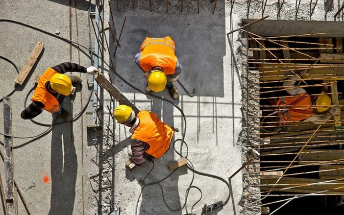 Semplificazione e spazio alle PMI per trasformare il Piano Casa in interventi concreti Semplificazione e spazio alle PMI per trasformare il Piano Casa in interventi concreti
