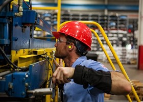 Produzione industriale: segnali di vitalità