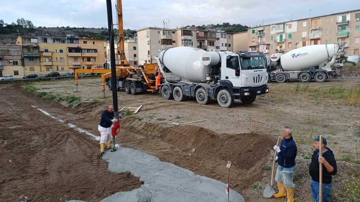 Messina, al via il cantiere da 12,3 milioni per le 60 case green di Fondo Basile Messina, al via il cantiere da 12,3 milioni per le 60 case green di Fondo Basile