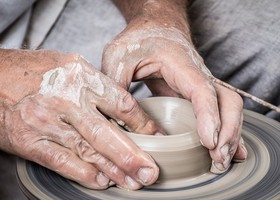 Artigianale sì, ma soltanto se sei artigiano. Utili chiarimenti dal Mimit sulla nuova legge Artigianale sì, ma soltanto se sei artigiano. Utili chiarimenti dal Mimit sulla nuova legge