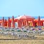 Turismo: spiagge e riviere motore dell’estate.