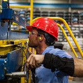 Inverno demografico: Confesercenti, lavoratori sempre più anziani. Età media degli occupati sale a 44,2 anni, tra gli imprenditori arriva a sfiorare i 52 anni