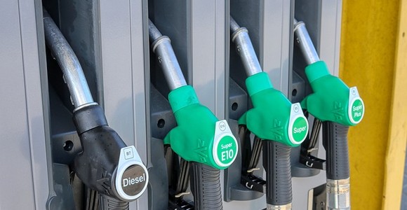 Granelli: “Bene riduzione accise in Dl carburanti. Ma ora serve piano strutturale Ue per tutelare imprese”