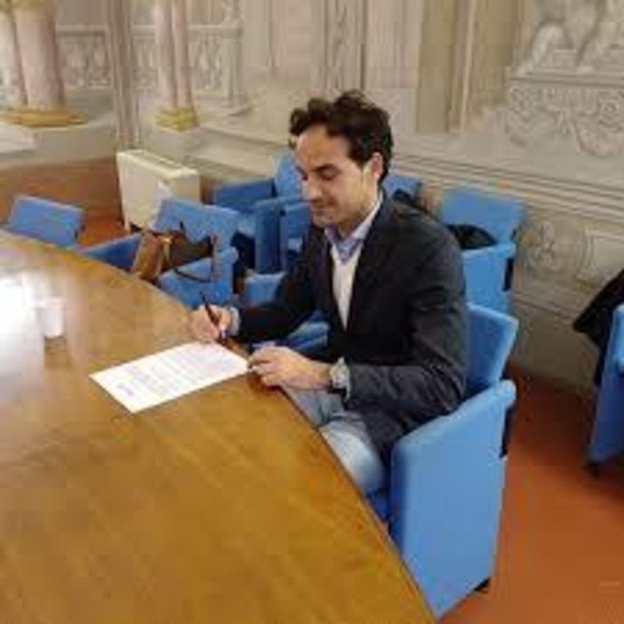 Toscana attiva politiche attive per 53 lavoratori di Paycare. Firmato accordo per percorsi di riqualificazione Toscana attiva politiche attive per 53 lavoratori di Paycare. Firmato accordo per percorsi di riqualificazione