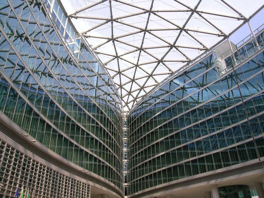 Regione Lombardia dialoga con AWS per un modello di data center sostenibile