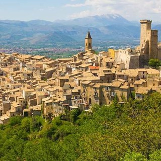 Abruzzo, da domani il codice CIR si ottiene online: via libera alla procedura telematica per le locazioni turistiche