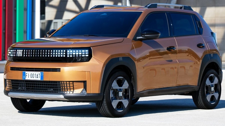 Fiat Grande Panda, protagonista a Milano. Test drive gratuiti e finale “Car of the Year 2026”