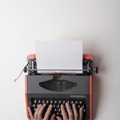 Prepensionamento editoria: requisiti per l’accesso nel 2024