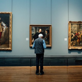 Iva sulla cultura al 5%: Giuli rivendica il taglio, cosa cambia per il mercato dell'arte