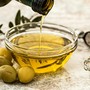 Olio d’oliva, l’import tunisino fa crollare i prezzi in Italia