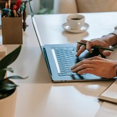 Intelligenza artificiale per le partite IVA: meno tempo sulle attività ripetitive, più attenzione ai clienti Intelligenza artificiale per le partite IVA: meno tempo sulle attività ripetitive, più attenzione ai clienti