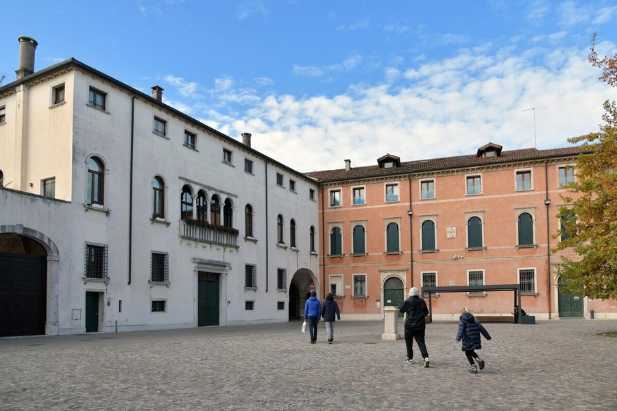 Cultura, la Lombardia investe 18 milioni per restituire ai cittadini 23 edifici pubblici Cultura, la Lombardia investe 18 milioni per restituire ai cittadini 23 edifici pubblici