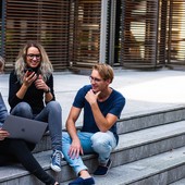 Oltre 36 000 giovani europei viaggeranno gratis in Europa grazie al pass DiscoverEU