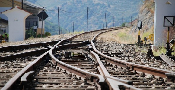 Trasporti pubblici, Marsilio rassicura: "Nessuna privatizzazione, rinnovo flotta in arrivo" Trasporti pubblici, Marsilio rassicura: "Nessuna privatizzazione, rinnovo flotta in arrivo"