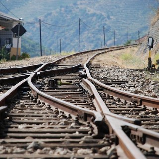Trasporti pubblici, Marsilio rassicura: "Nessuna privatizzazione, rinnovo flotta in arrivo"