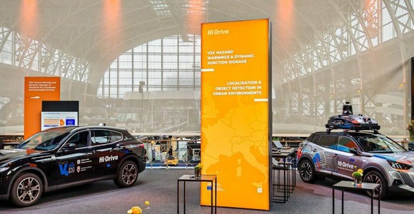 Stellantis a Bruxelles. La guida autonoma del futuro diventa realtà Stellantis a Bruxelles. La guida autonoma del futuro diventa realtà