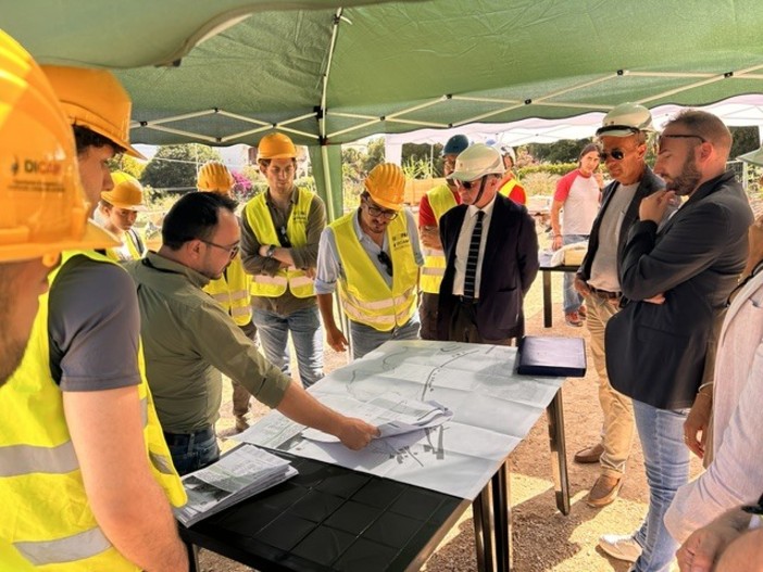 Dissesto idrogeologico, gli studenti di Ingegneria in cantiere su Monte Pellegrino: «Così si formano i tecnici del futuro» Dissesto idrogeologico, gli studenti di Ingegneria in cantiere su Monte Pellegrino: «Così si formano i tecnici del futuro»