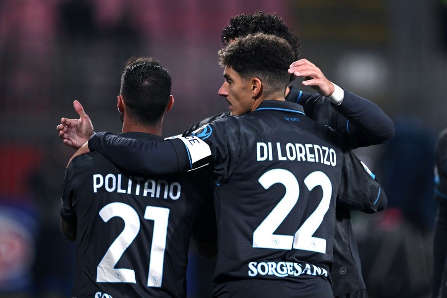 Il Napoli ritrova il sorriso, Monza travolto 4-1 Il Napoli ritrova il sorriso, Monza travolto 4-1