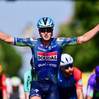 Merlier vince anche la 12^ tappa e cala il tris al Tour, Pogacar sempre leader