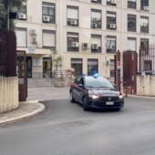 Abusi sessuali sui figli minori, arrestata coppia nel palermitano Abusi sessuali sui figli minori, arrestata coppia nel palermitano