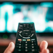 Più di 15 milioni gli italiani che guardano la televisione via satellite
