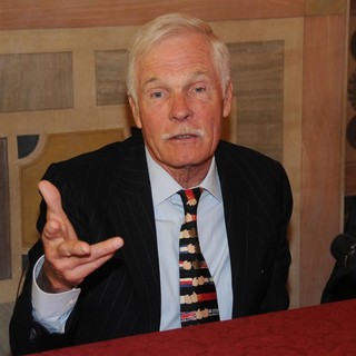 E’ morto il fondatore della Cnn Ted Turner, aveva 87 anni