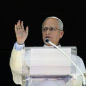 Notte serena per il Papa, rimosso adenocarcinoma polmonare Notte serena per il Papa, rimosso adenocarcinoma polmonare