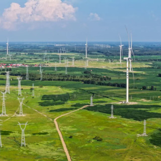 Cina, la capacità eolica della Mongolia Interna supera i 100 milioni di kW