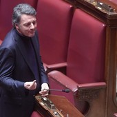 Caro bollette, Renzi “Arriva stangata, Meloni si volta dall’altra parte”