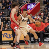 Detroit batte Portland in volata, 10 punti per Fontecchio