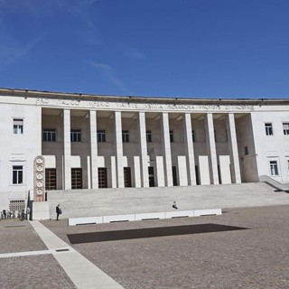 Crolla parte edificio Tribunale a Bolzano
