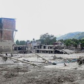 Nepal, sale a 389 il bilancio delle vittime Nepal, sale a 389 il bilancio delle vittime