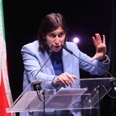 Schlein “Europa o Trump, Meloni venga a dire in Aula da che parte sta”