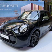 MINI e Paul Smith, creatività diventa esperienza immersiva alla Milano Design Week MINI e Paul Smith, creatività diventa esperienza immersiva alla Milano Design Week