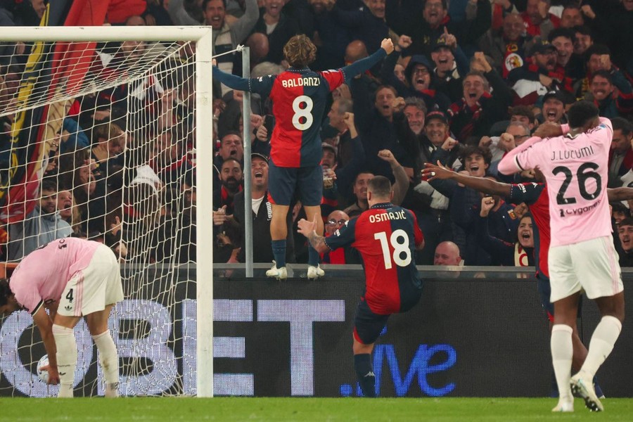 Una brutta Juve crolla al “Ferraris”, vince il Genoa 2-0 Una brutta Juve crolla al “Ferraris”, vince il Genoa 2-0