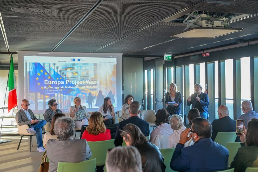 “Europa Project Week”, a Firenze dal 20 al 22 ottobre la prima edizione “Europa Project Week”, a Firenze dal 20 al 22 ottobre la prima edizione