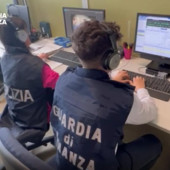 Maxi truffa nel fotovoltaico, sequestrati 7,5 milioni in criptovalute