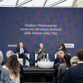 Sanofi, investimenti strategici e innovazione per le Scienze della Vita Sanofi, investimenti strategici e innovazione per le Scienze della Vita