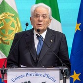 Cortei, Mattarella “Violenze inaccettabili da soggetti inediti”