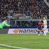 Pellegrini risponde a Bernardeschi, Bologna-Roma 1-1 Pellegrini risponde a Bernardeschi, Bologna-Roma 1-1