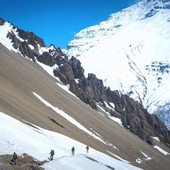 Farnesina, contattati i 5 alpinisti di Como in Nepal, stanno bene