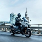 Arriva la versione 2025 di Yamaha TMAX e TMAX Tech MAX