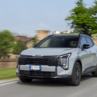 Kia Sportage si rinnova con la motorizzazione Trifuel