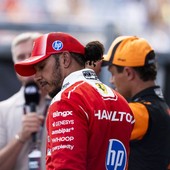 Hamilton e Antonelli penalizzati di tre posizioni in griglia in Ungheria Hamilton e Antonelli penalizzati di tre posizioni in griglia in Ungheria