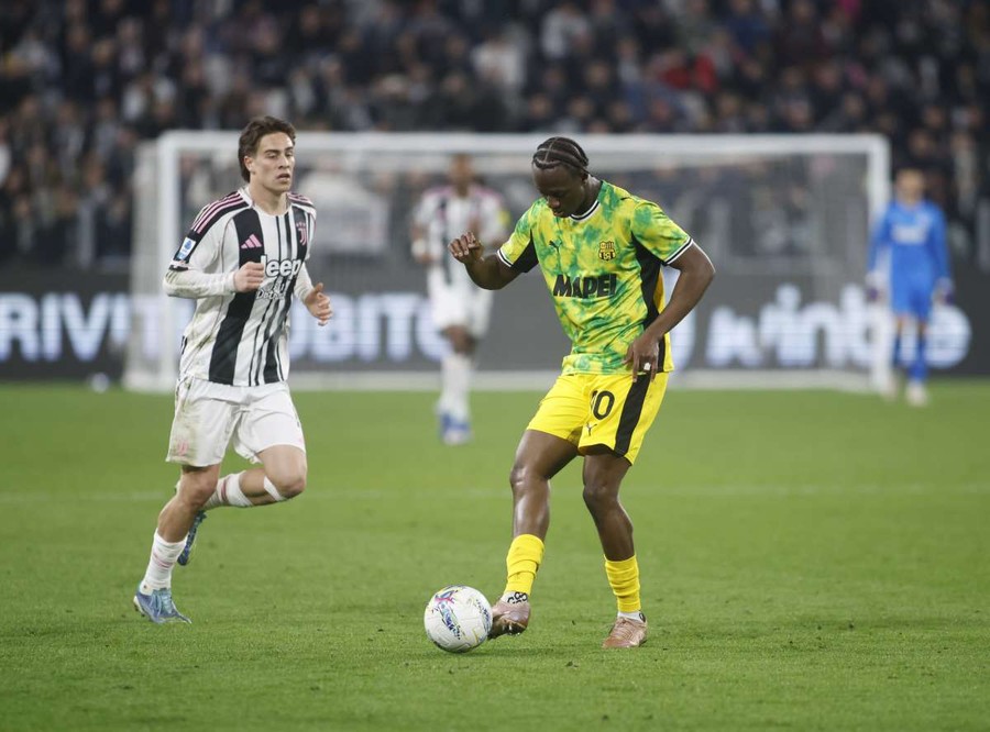 Pinamonti replica a Yildiz, Juventus e Sassuolo pareggiano 1-1 Pinamonti replica a Yildiz, Juventus e Sassuolo pareggiano 1-1