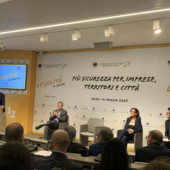 Confcommercio, l’illegalità costa 39,2 mld. Una zavorra per la crescita