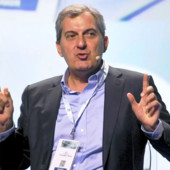 Milano, Calabresi dà le dimissioni da Chora Media. Pronto a candidarsi a sindaco Milano, Calabresi dà le dimissioni da Chora Media. Pronto a candidarsi a sindaco